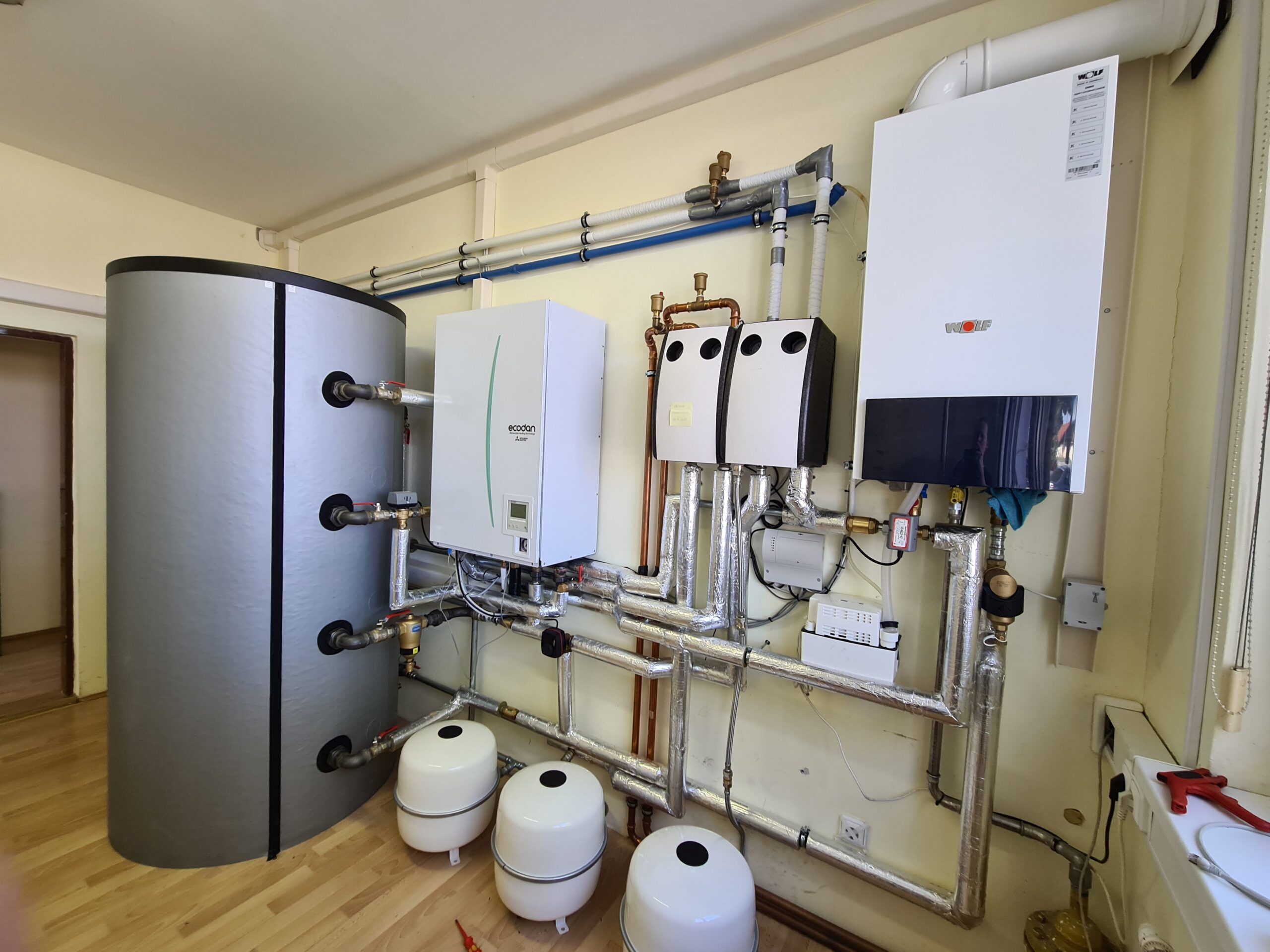 Komplettsysteme für Heizung und Kühlung